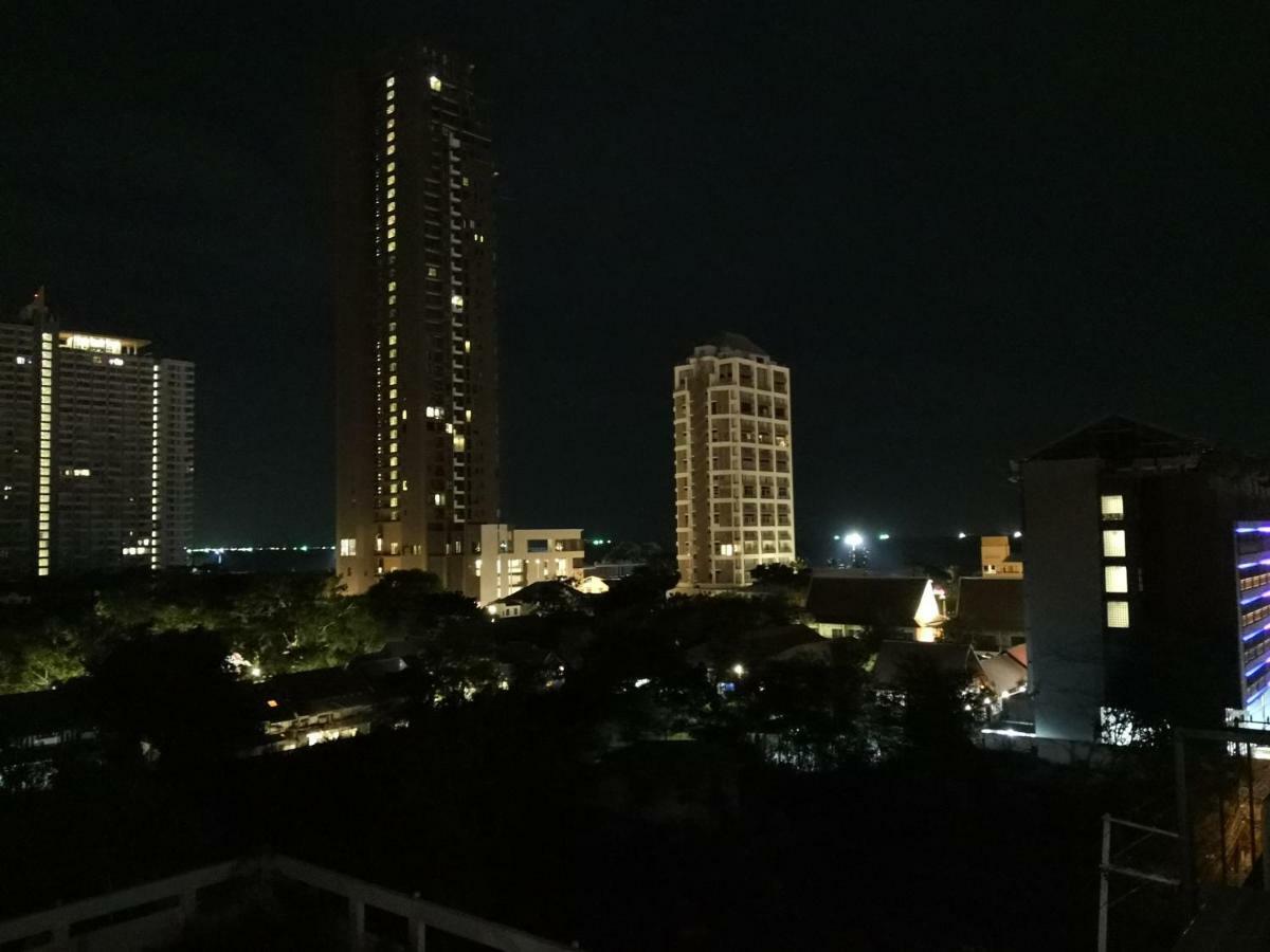 Trio Gems Condo Pattaya, Thailand Джомтьен Экстерьер фото